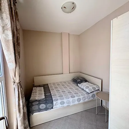 59 Kraybrezhna * Pomorie